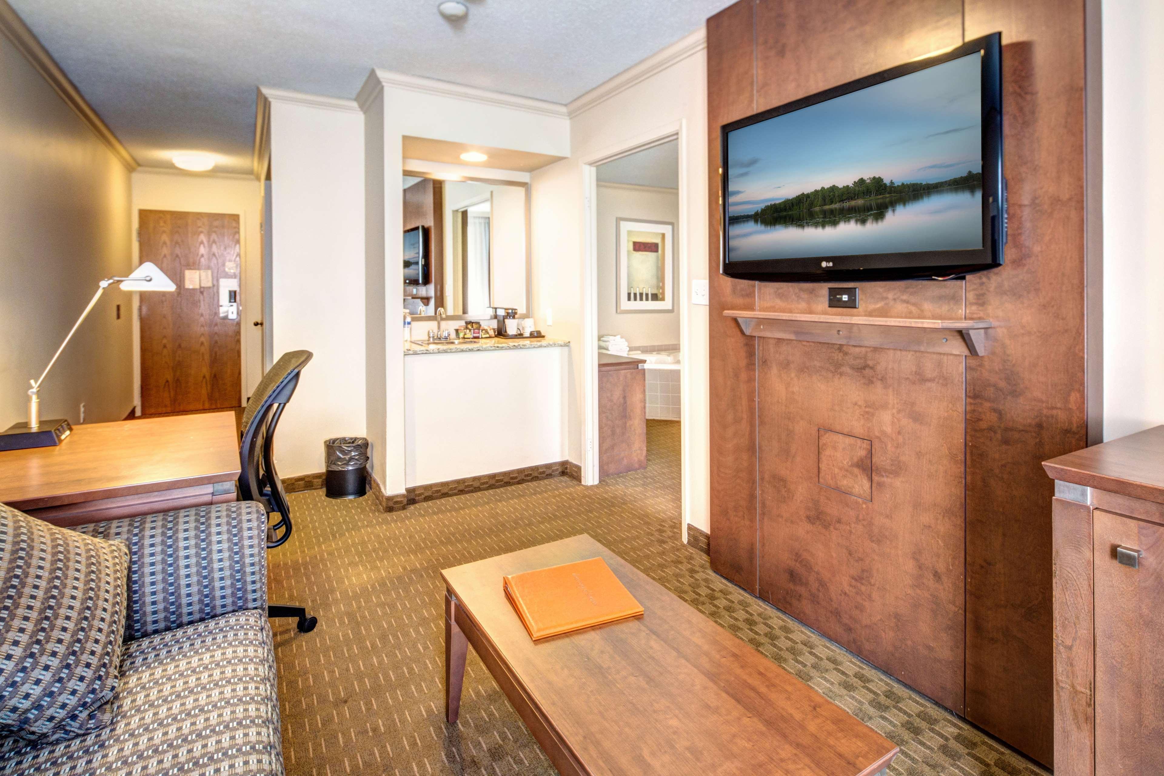 Best Western Plus Guildwood Inn Sarnia Esterno foto