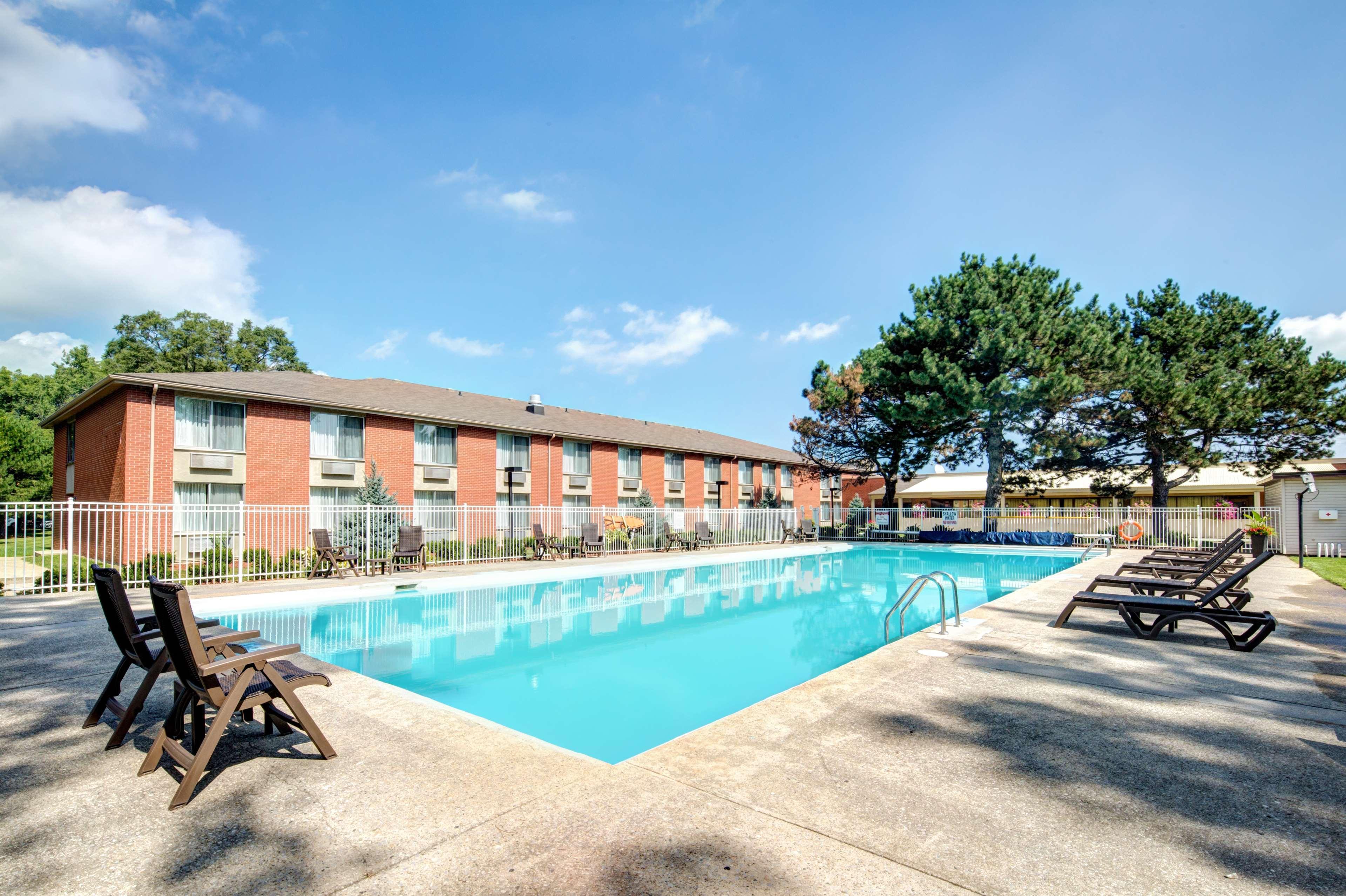 Best Western Plus Guildwood Inn Sarnia Esterno foto