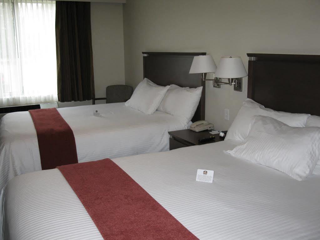 Best Western Plus Guildwood Inn Sarnia Esterno foto